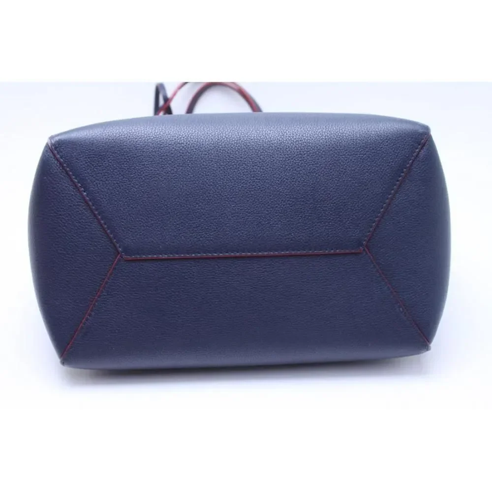 Louis Vuitton Lock Me Hippo Navy Blue